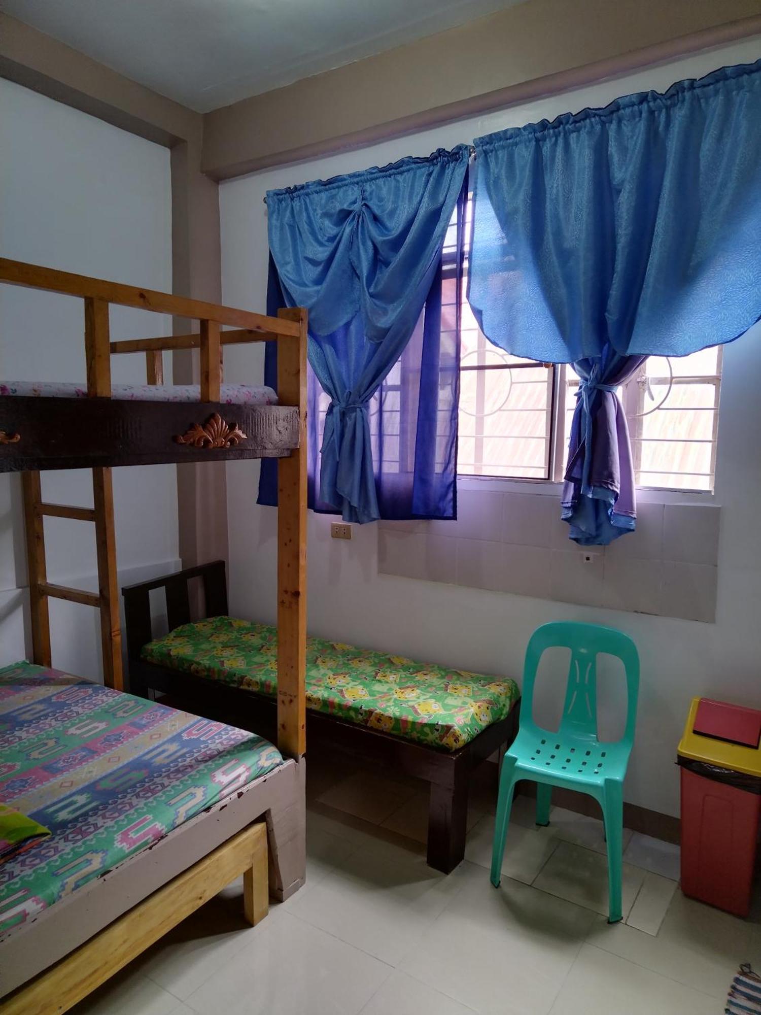 Zeb'S Transient House And Tour Apartment Baguio City Room photo