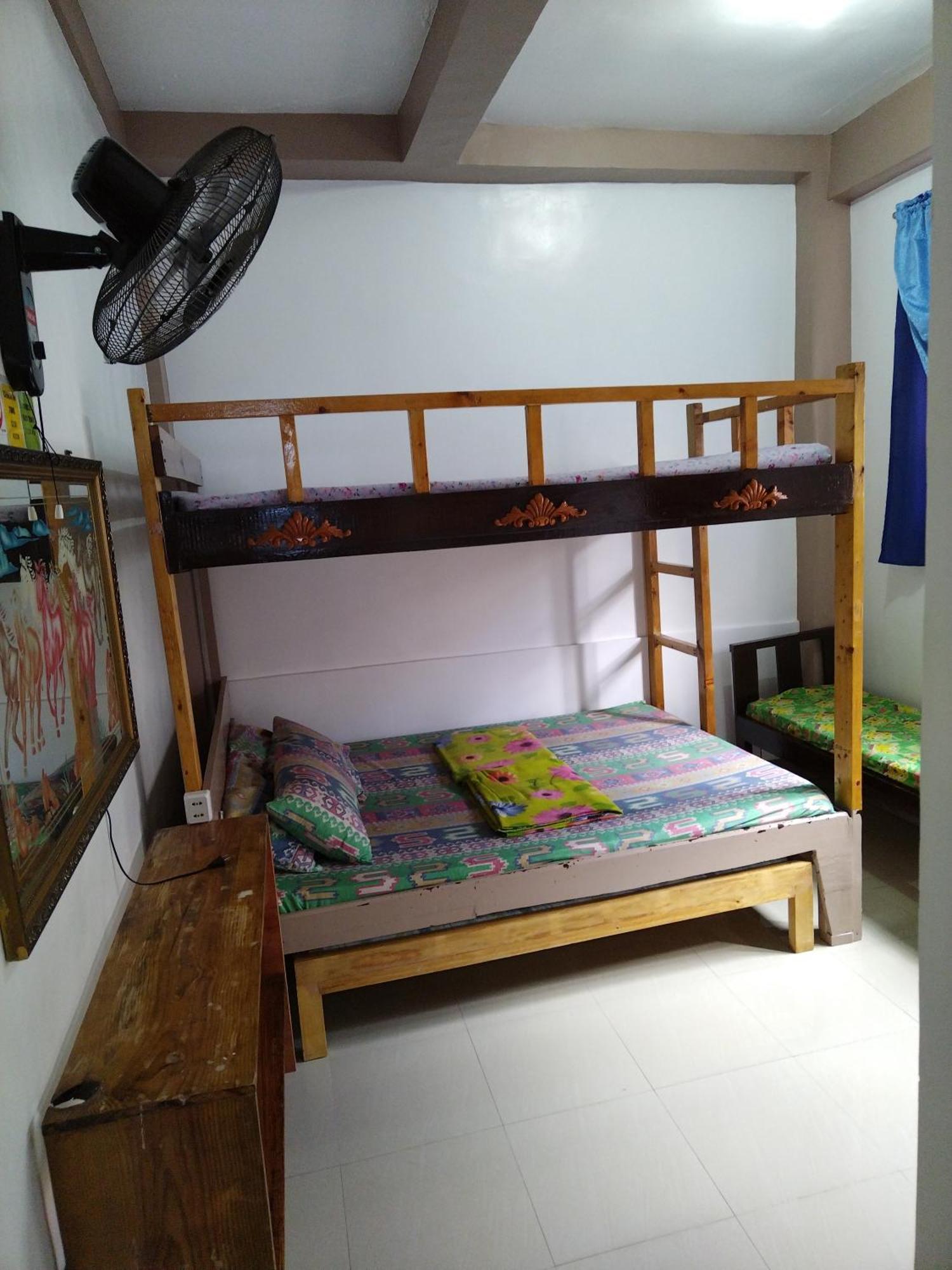 Zeb'S Transient House And Tour Apartment Baguio City Room photo